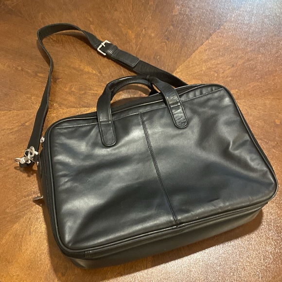 Vintage Kenneth Cole Reaction leather brief case - Picture 2 of 9